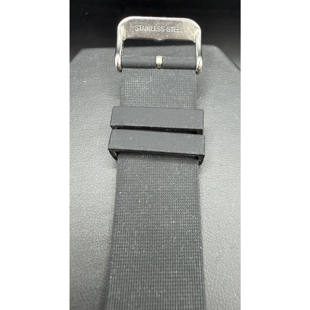 Colorevolution WinterTime Color Changing Face Watch - Picture 8 of 8